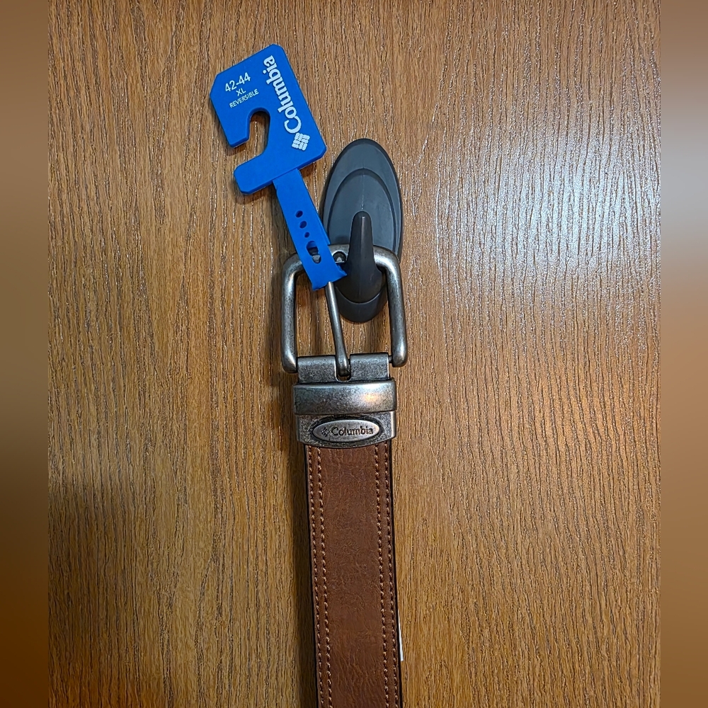 Columbia Mens Reversible Black/Brown Leather Belt with Silver Buckle XL 42-44